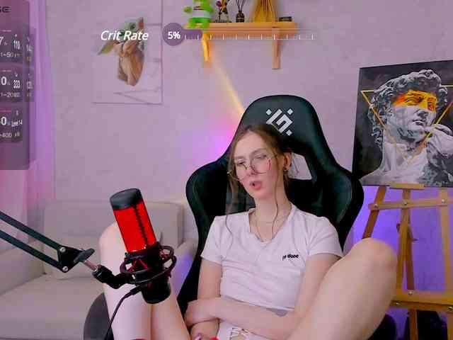 KiraRumGirl webcam