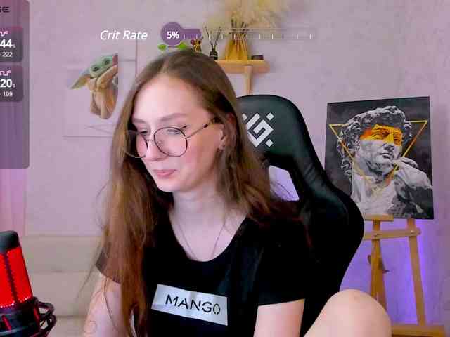 KiraRumGirl webcam