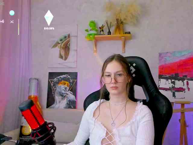 KiraRumGirl webcam