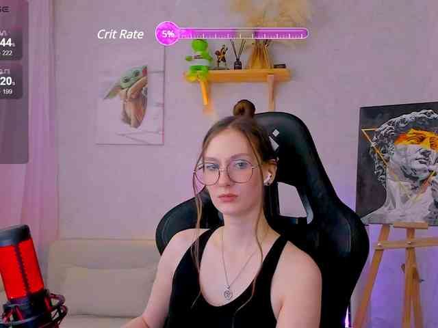 KiraRumGirl webcam