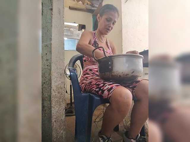 flacapaola11's BongaCams show and profile