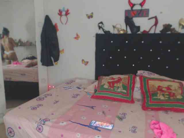 flacapaola11 flacapaola11