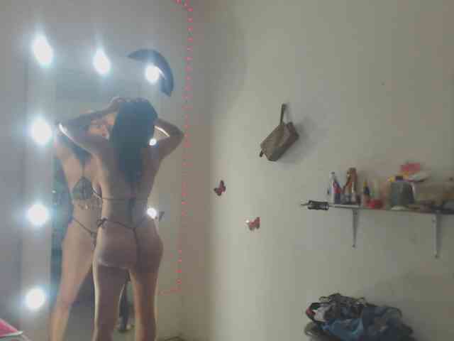 flacapaola11 flacapaola11