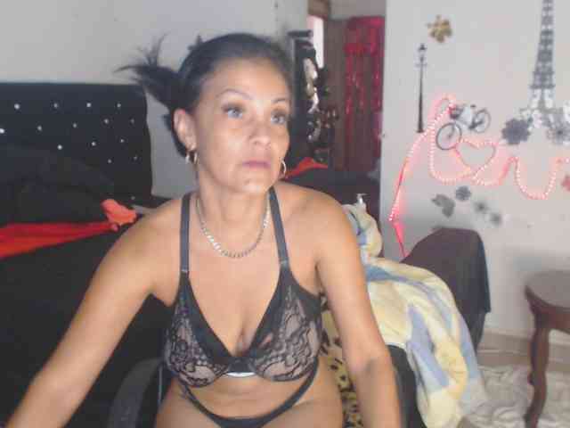 flacapaola11 flacapaola11