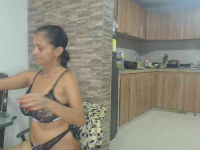 flacapaola11 flacapaola11