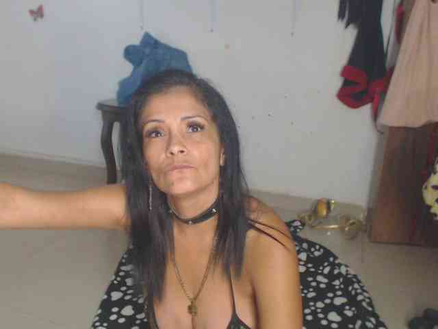 flacapaola11 flacapaola11