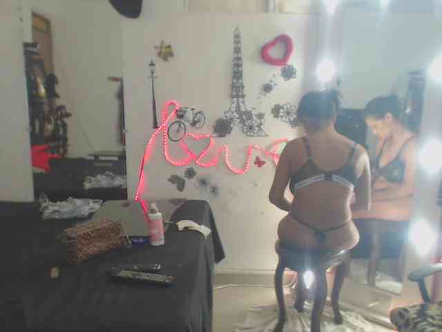 flacapaola11 flacapaola11