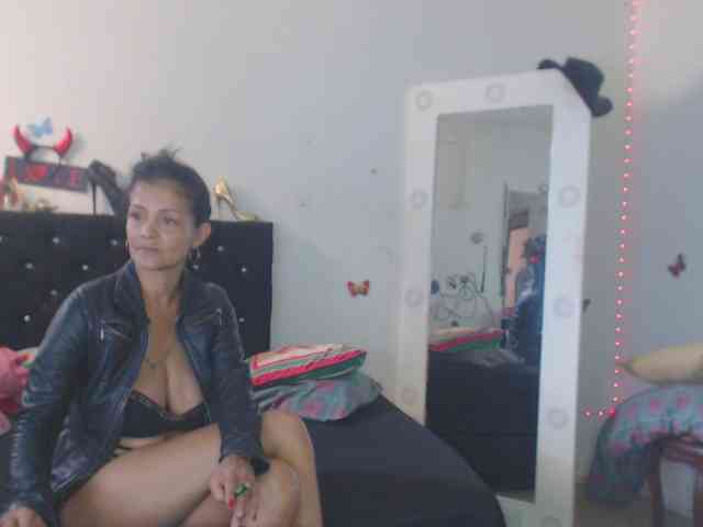 flacapaola11 flacapaola11