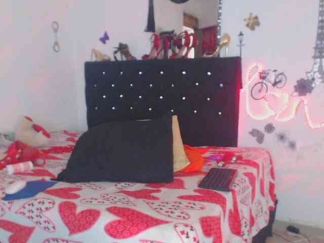 flacapaola11 flacapaola11