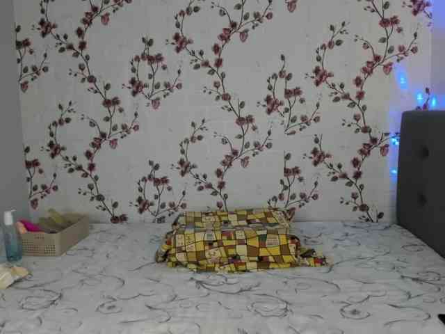 ReginaShine webcam