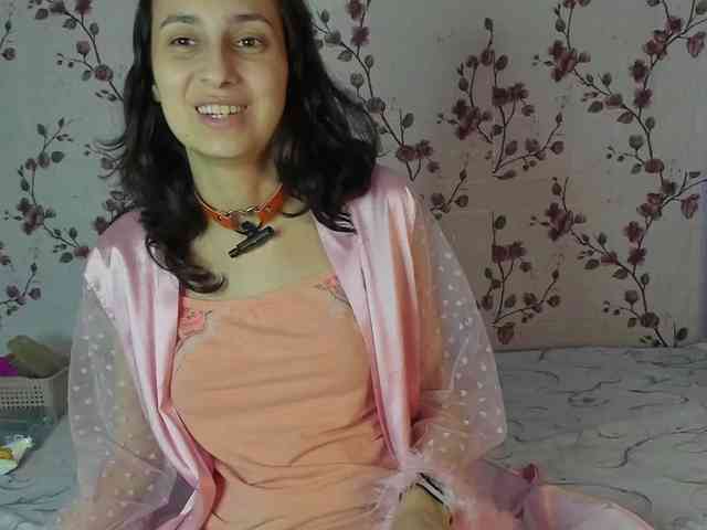 ReginaShine webcam