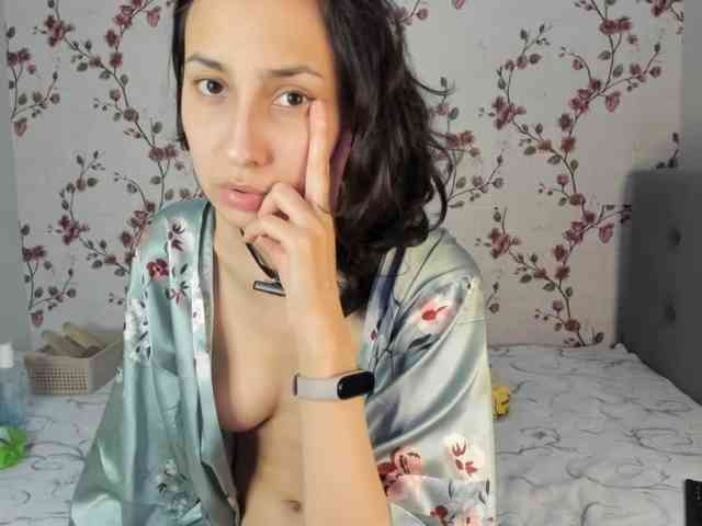 ReginaShine webcam