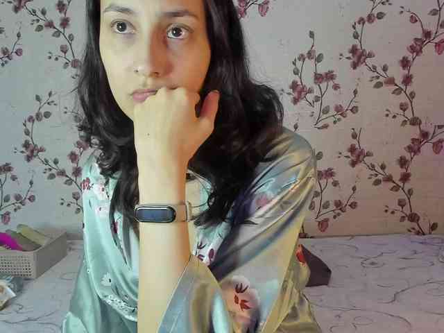 ReginaShine webcam