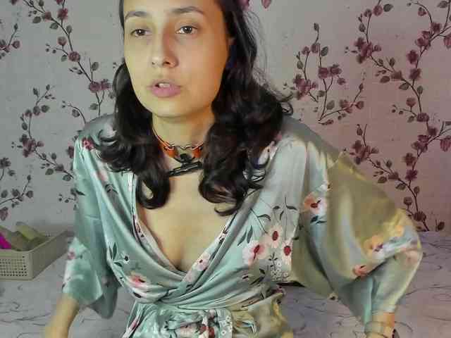 ReginaShine webcam