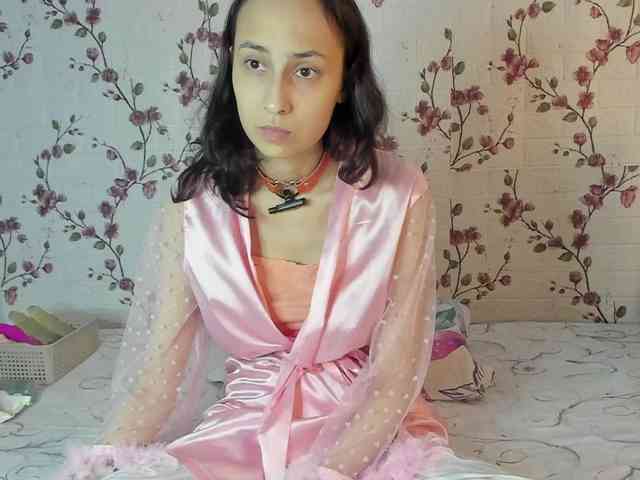 ReginaShine webcam