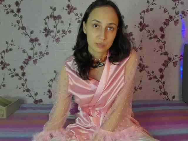 ReginaShine webcam