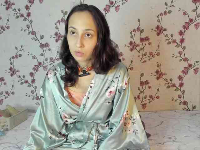 ReginaShine webcam