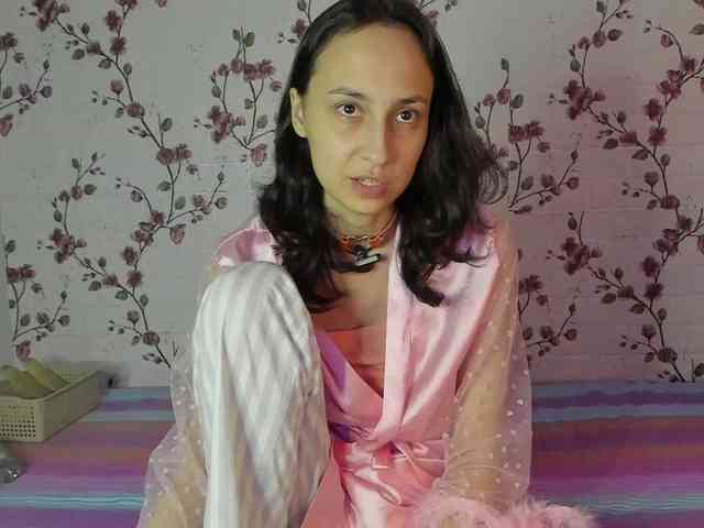 ReginaShine webcam