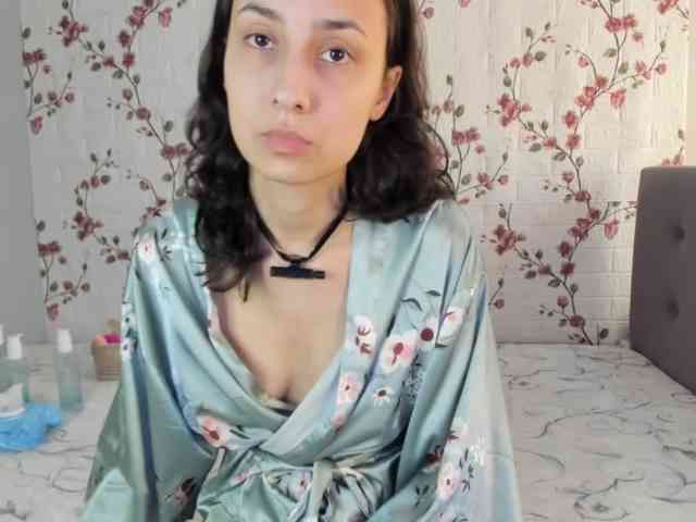 ReginaShine webcam