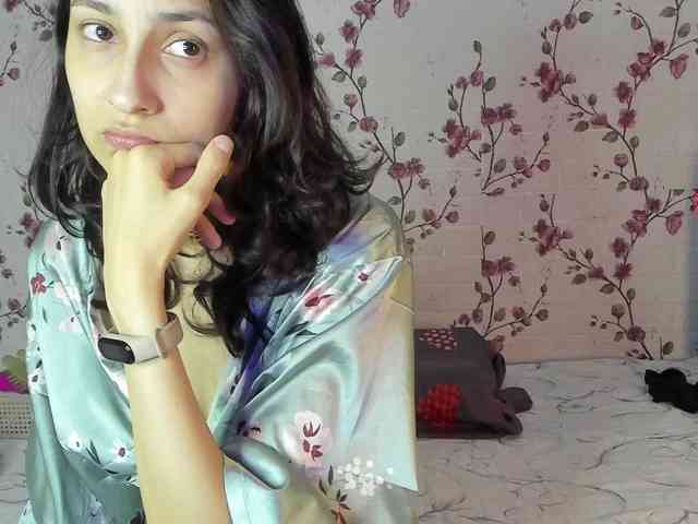 ReginaShine webcam