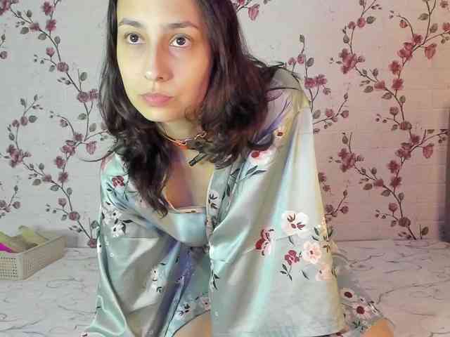 ReginaShine webcam
