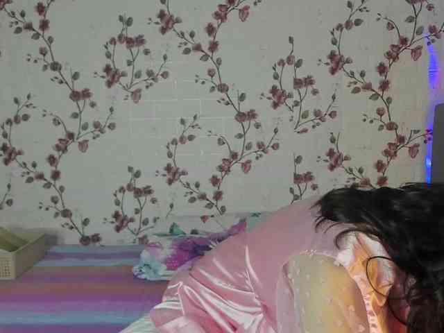 ReginaShine webcam