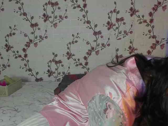 ReginaShine webcam