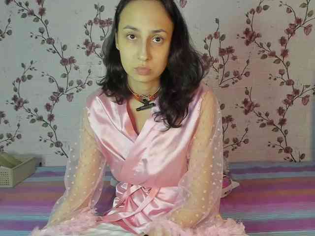 ReginaShine webcam