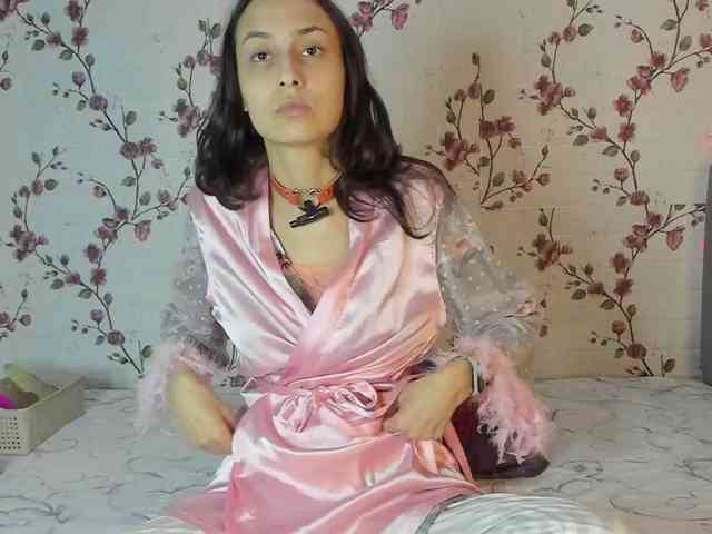 ReginaShine webcam