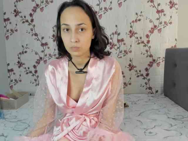 ReginaShine webcam