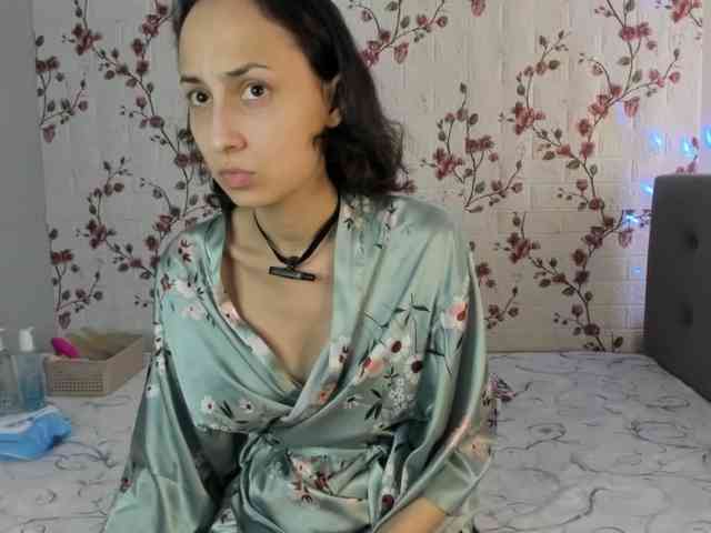 ReginaShine webcam