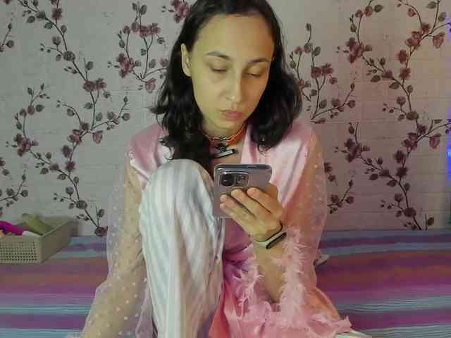 ReginaShine webcam