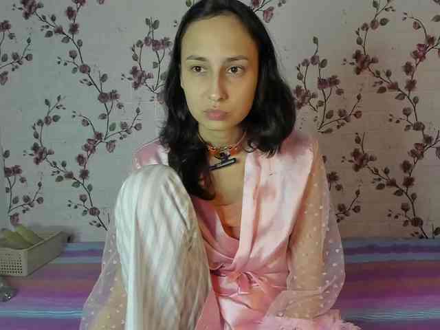 ReginaShine webcam