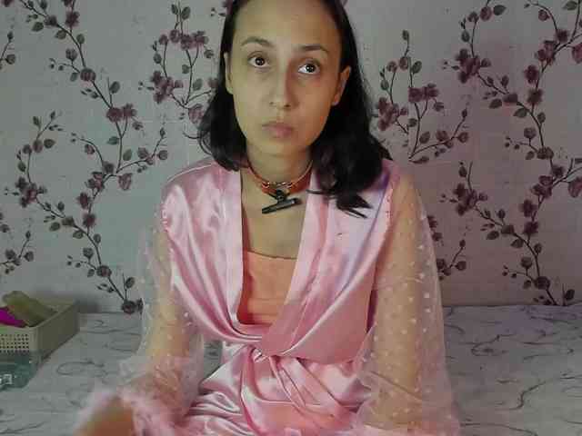 ReginaShine webcam