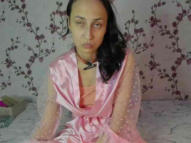 ReginaShine webcam