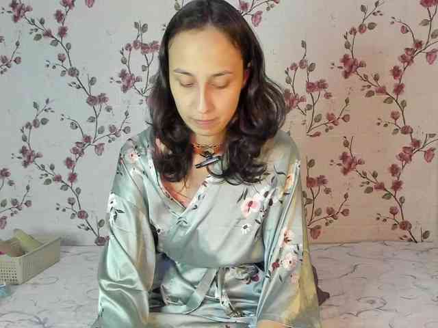 ReginaShine webcam