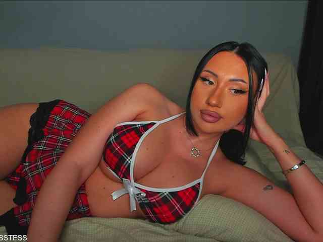 qsstess Live Webcam on BongaCams