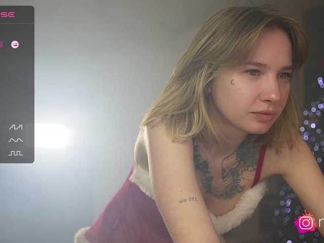 mel-collins's BongaCams show and profile