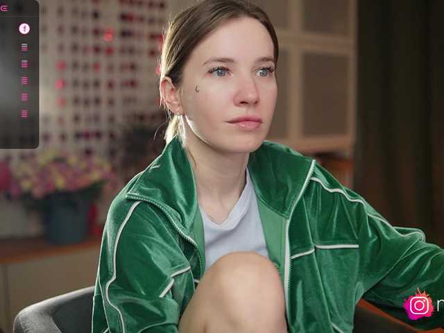 mel-collins's BongaCams show and profile