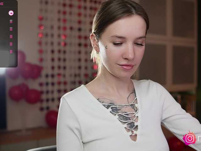 mel-collins's BongaCams show and profile