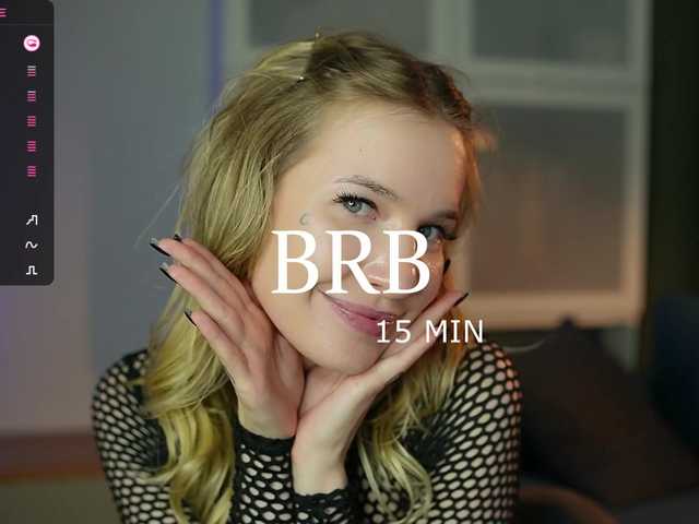 mel-collins's BongaCams show and profile