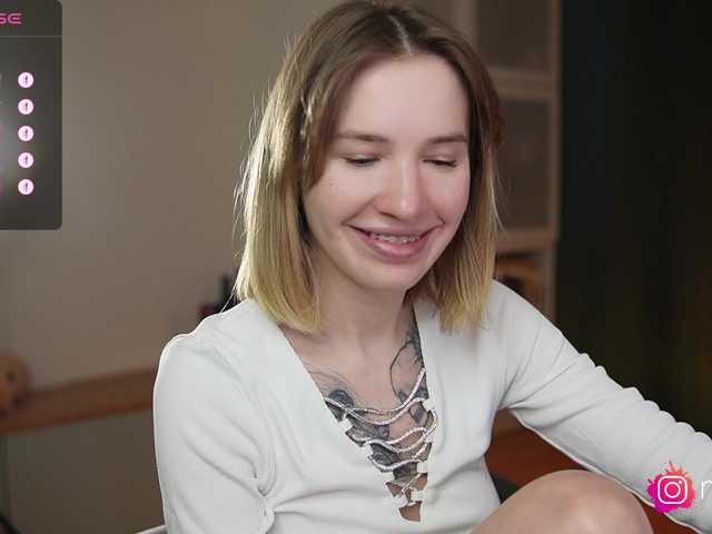 mel-collins's BongaCams show and profile