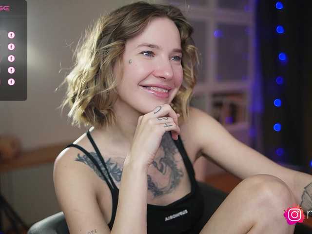 mel-collins's BongaCams show and profile