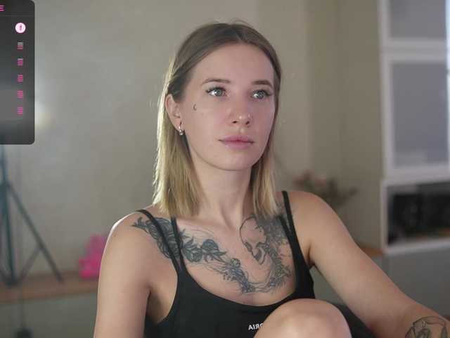 mel-collins's BongaCams show and profile