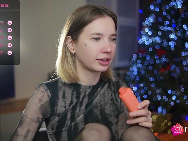 mel-collins's BongaCams show and profile