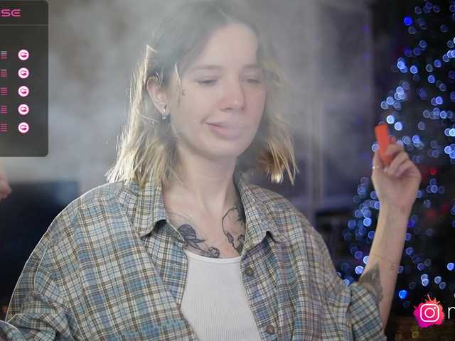 mel-collins's BongaCams show and profile