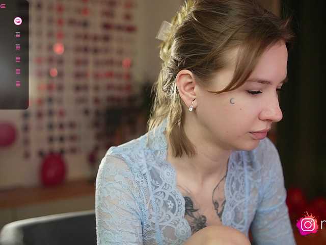 mel-collins's BongaCams show and profile