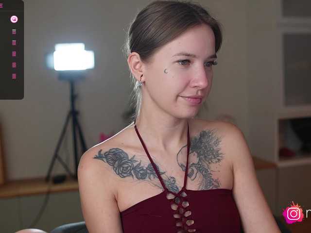 mel-collins's BongaCams show and profile