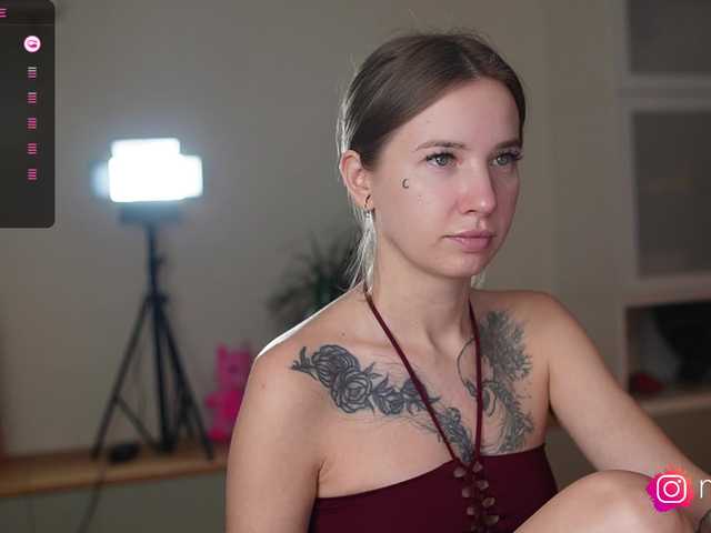 mel-collins's BongaCams show and profile