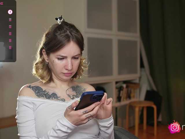 mel-collins's BongaCams show and profile